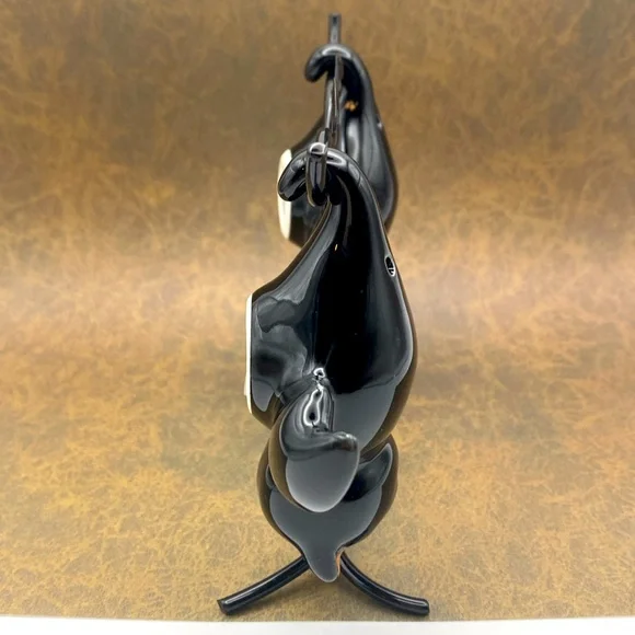 NIB Cracker Barrel Gothic Black Hanging Bat Salt Pepper Shakers With Holder - Picture 4 of 6